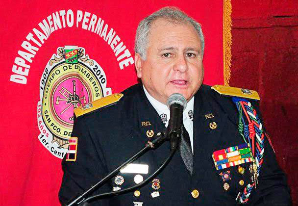 General de Brigada Dr. Luis E. Esmurdoc R.